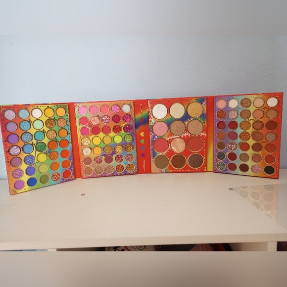 Kevin and Coco Rainbow 🌈 Eyeshadow Palette 117 shades - Picture 2 of 3